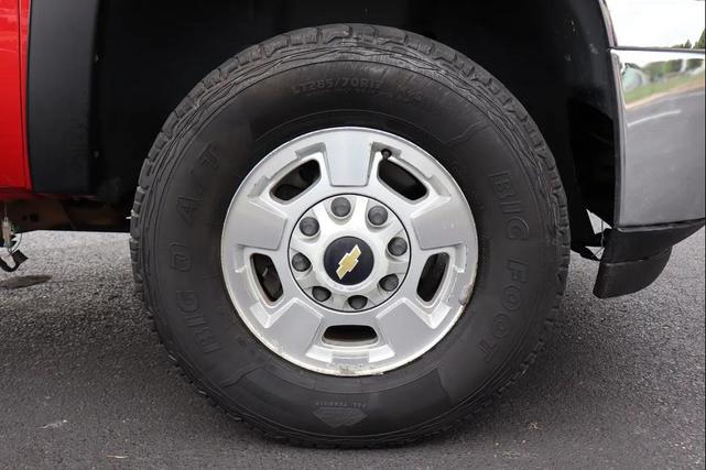 Photo of 2011 Victory Red Chevrolet Silverado 2500