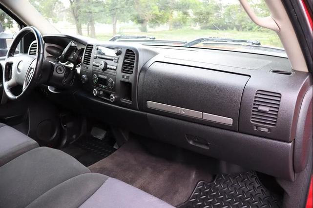 Photo of 2011 Victory Red Chevrolet Silverado 2500