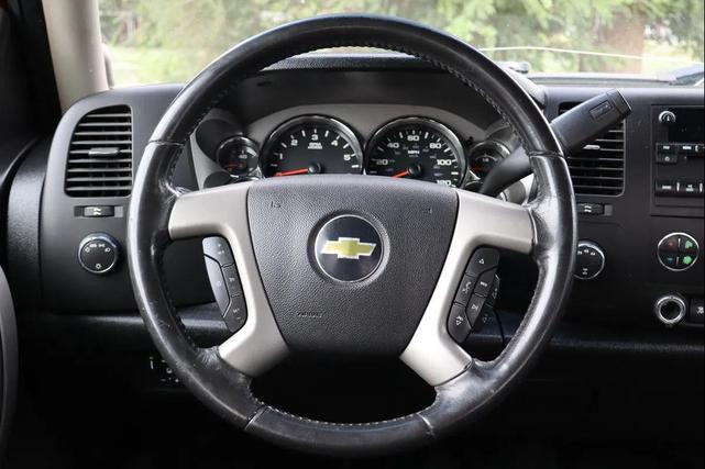 Photo of 2011 Victory Red Chevrolet Silverado 2500