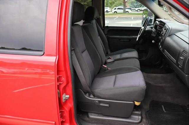 Photo of 2011 Victory Red Chevrolet Silverado 2500