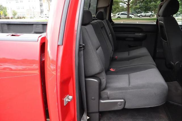Photo of 2011 Victory Red Chevrolet Silverado 2500