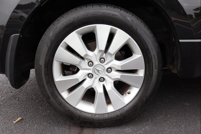 Photo of 2011 Crystal Black Pearl Acura RDX
