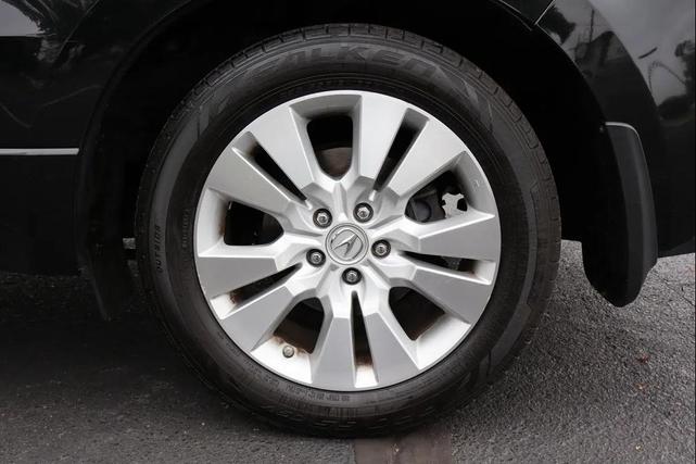 Photo of 2011 Crystal Black Pearl Acura RDX