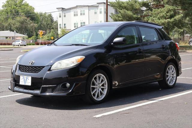 Photo of 2010 Black Sand Pearl Toyota Matrix