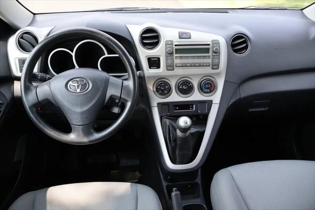 Photo of 2010 Black Sand Pearl Toyota Matrix