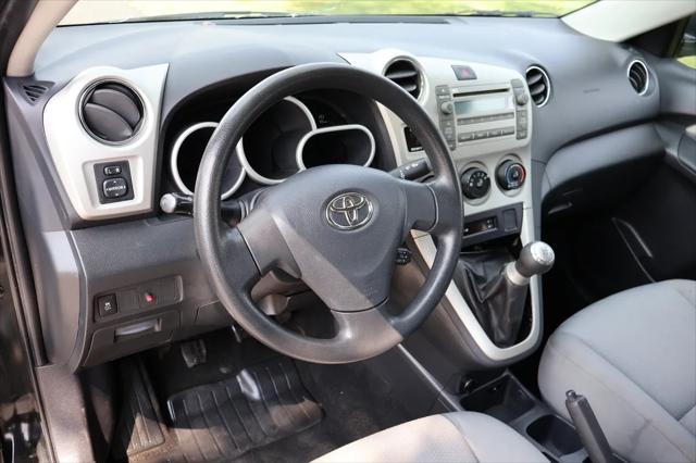 Photo of 2010 Black Sand Pearl Toyota Matrix