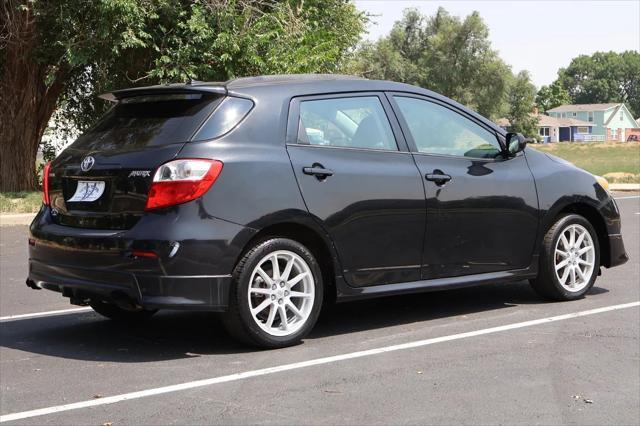 Photo of 2010 Black Sand Pearl Toyota Matrix