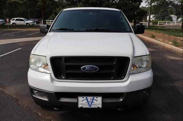 Photo of 2005 Oxford White Clearcoat Ford F-150