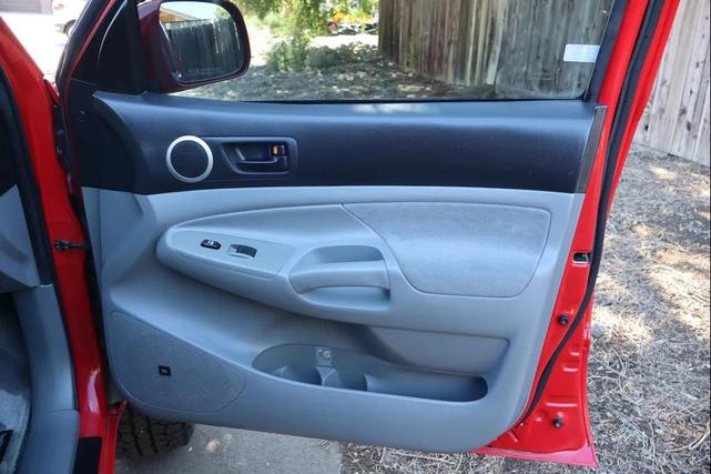 Photo of 2007 Red Toyota Tacoma