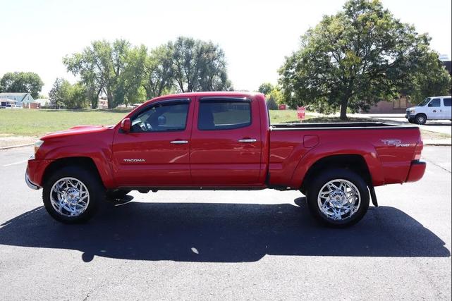 Photo of 2007 Red Toyota Tacoma
