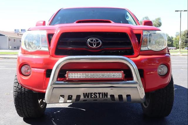 Photo of 2007 Red Toyota Tacoma