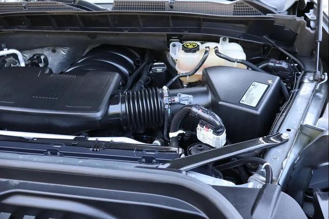 Photo of 2021 Gray GMC Sierra 1500