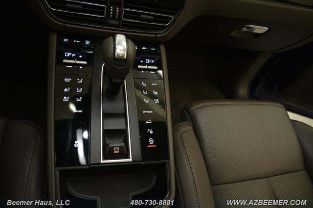 Photo of 2023 Black Porsche Macan