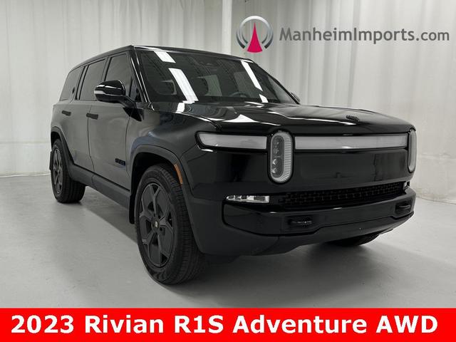 Photo of 2023 Midnight Rivian R1S