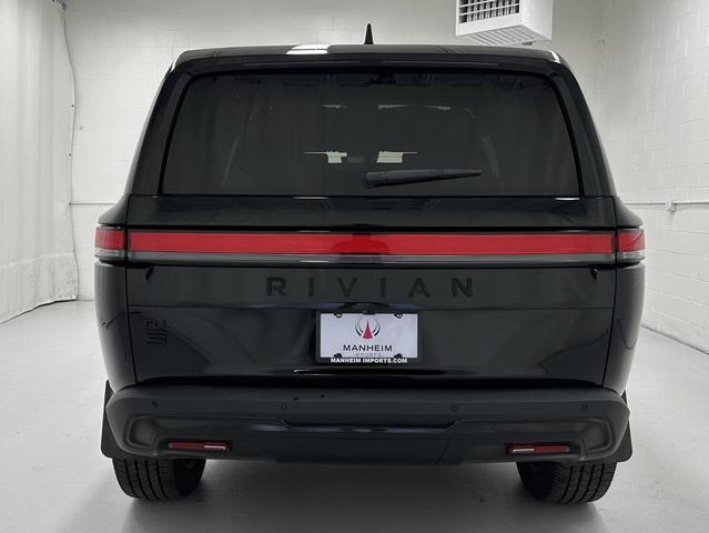 Photo of 2023 Midnight Rivian R1S