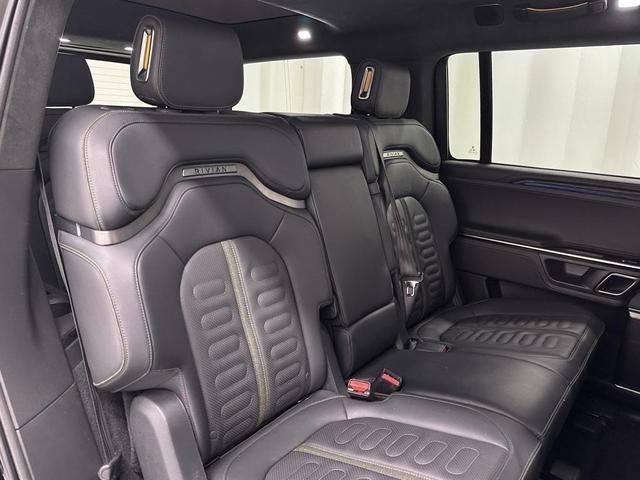 Photo of 2023 Midnight Rivian R1S
