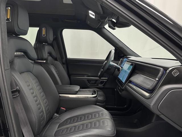 Photo of 2023 Midnight Rivian R1S