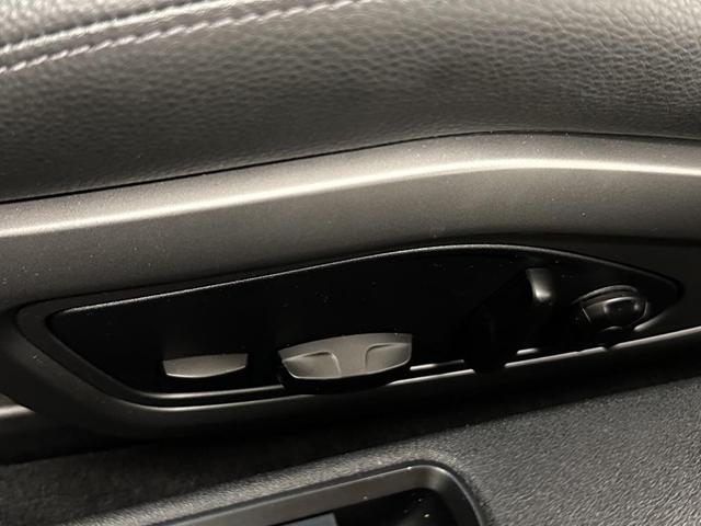 Photo of 2021 Black Porsche 911
