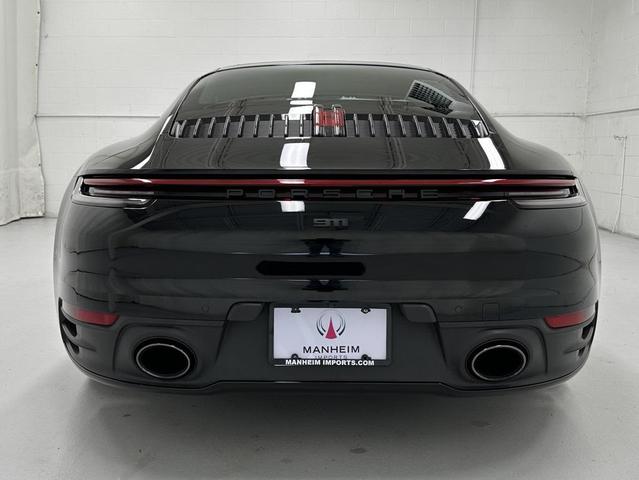 Photo of 2021 Black Porsche 911
