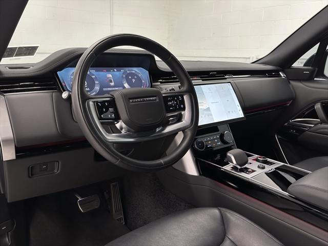 Photo of 2023 Santorini Black Metallic Land Rover Range Rover