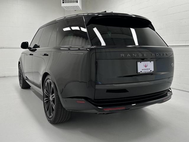 Photo of 2023 Santorini Black Metallic Land Rover Range Rover