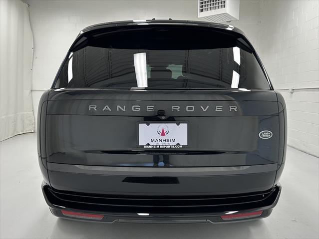 Photo of 2023 Santorini Black Metallic Land Rover Range Rover