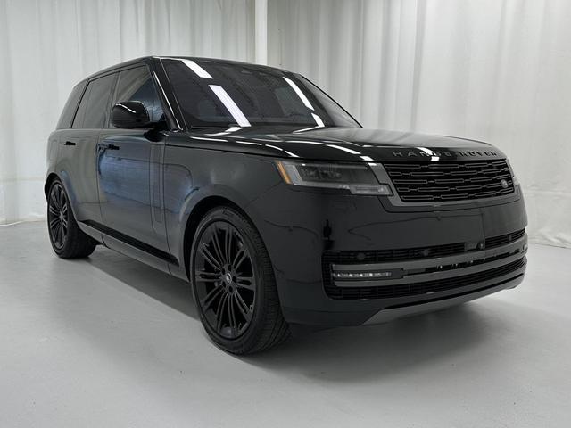 Photo of 2023 Santorini Black Metallic Land Rover Range Rover