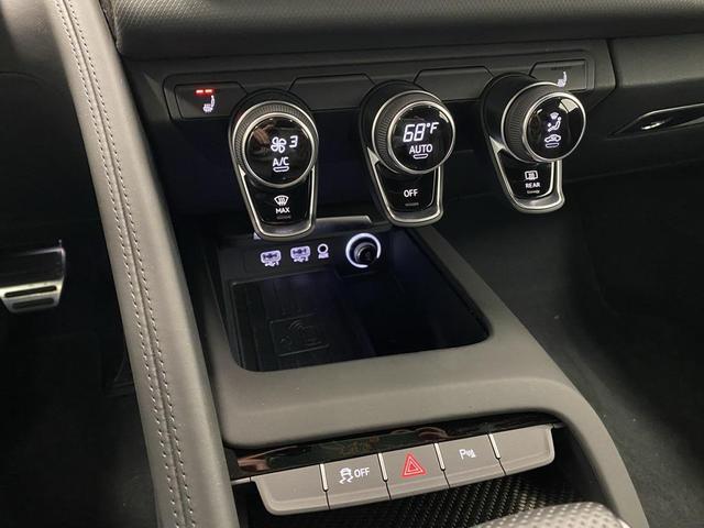 Photo of 2020 Suzuka Gray Metallic Audi R8