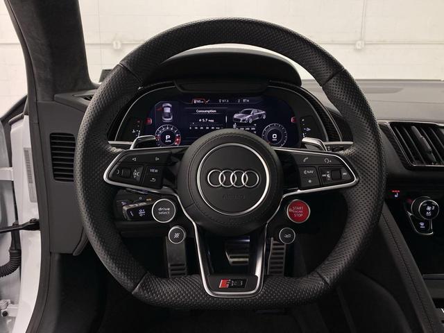 Photo of 2020 Suzuka Gray Metallic Audi R8