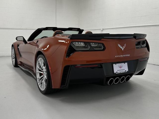 Photo of 2016 Daytona Sunrise Orange Metallic Chevrolet Corvette