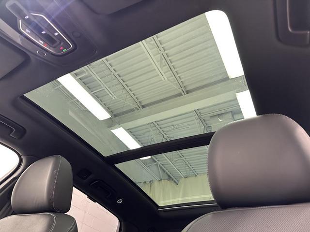 Photo of 2025 Mythos Black Metallic Audi Q7
