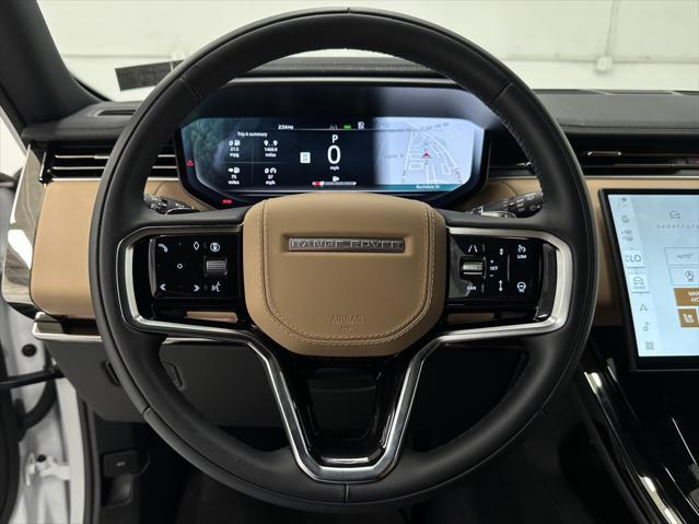 Photo of 2025 Fuji White Land Rover Range Rover Sport