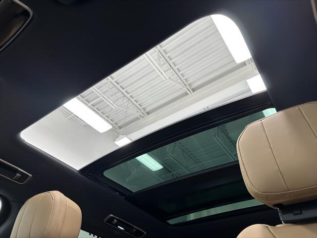 Photo of 2025 Fuji White Land Rover Range Rover Sport