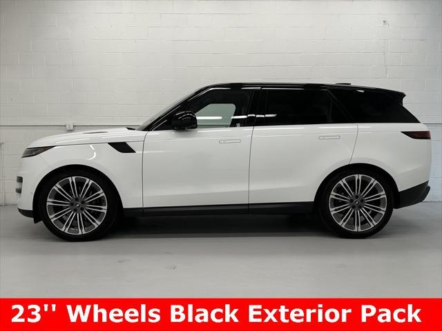 Photo of 2025 Fuji White Land Rover Range Rover Sport
