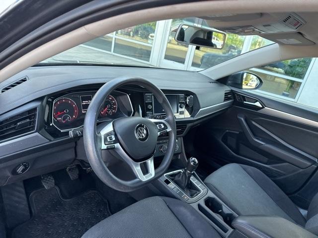 Photo of 2020 Platinum Gray Metallic Volkswagen Jetta