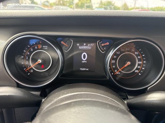 Photo of 2021 Gray Jeep Wrangler