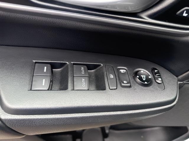 Photo of 2019 Silver Honda CR-V
