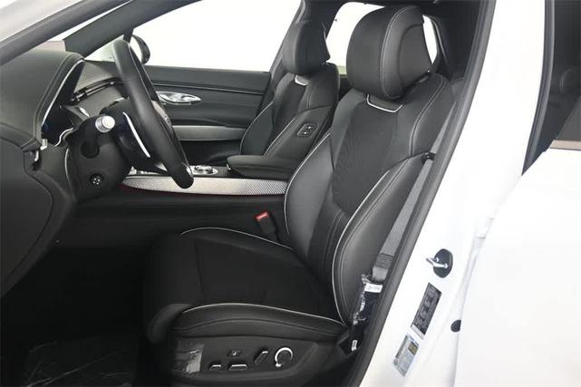 Photo of 2025 White Genesis GV70