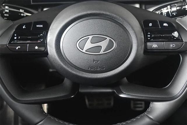 Photo of 2025 Gray Hyundai ELANTRA HEV