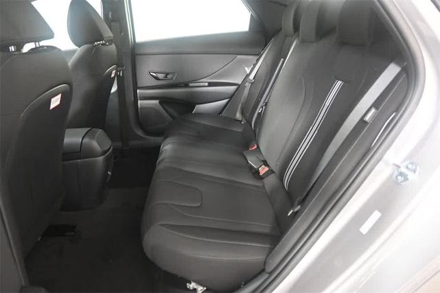 Photo of 2025 Gray Hyundai ELANTRA HEV