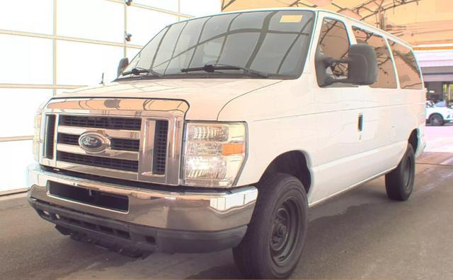 2013 Ford E350 Super Duty