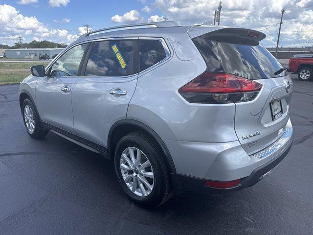 Photo of 2018 Brilliant Silver Nissan Rogue