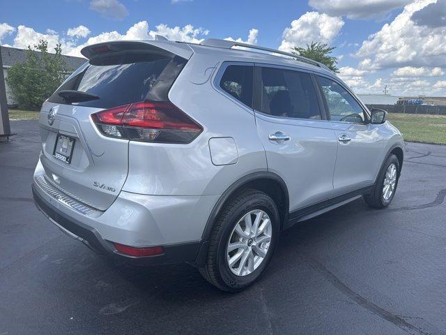 Photo of 2018 Brilliant Silver Nissan Rogue