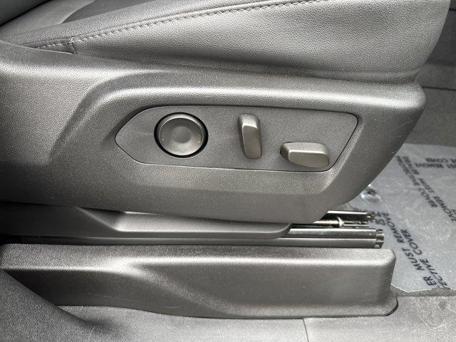 Photo of 2024 Midnight Blue Metallic Chevrolet Suburban