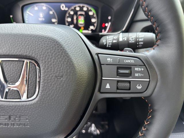 Photo of 2026 Platinum White Pearl Honda CR-V Hybrid