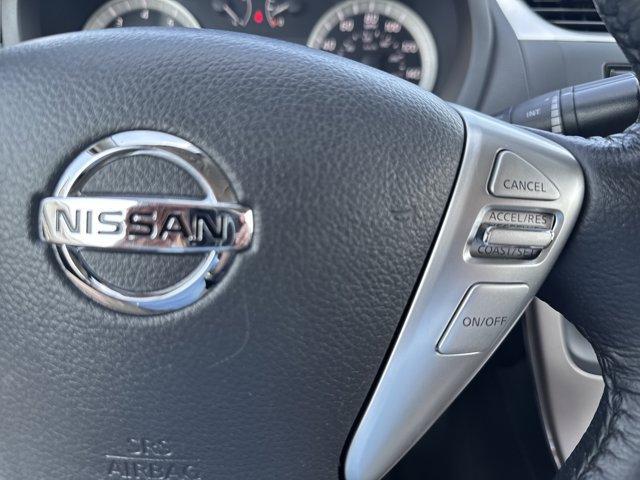 Photo of 2015 Brilliant Silver Nissan Sentra