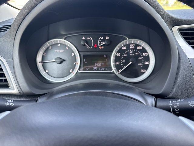 Photo of 2015 Brilliant Silver Nissan Sentra