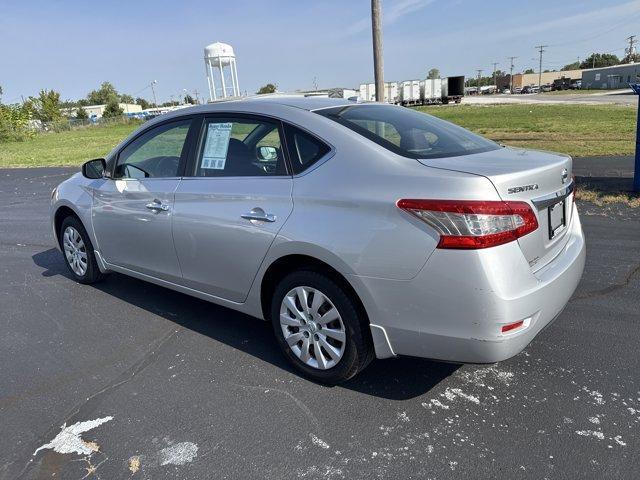 Photo of 2015 Brilliant Silver Nissan Sentra