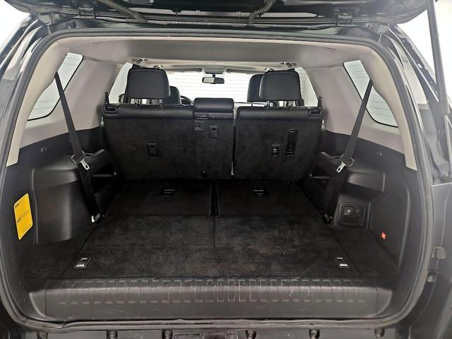 Photo of 2017 Black Toyota 4Runner