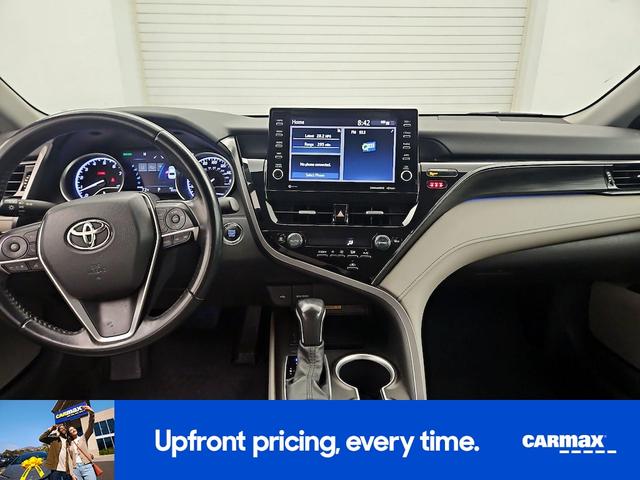 Photo of 2021 White Toyota Camry